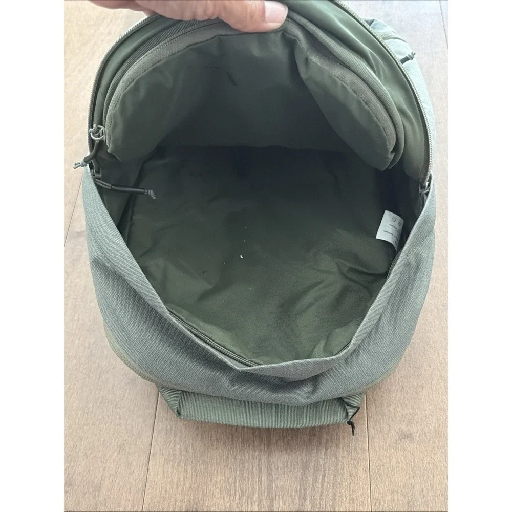Brevite Green Everyday Backpack Polyester Laptop Bag Embroidered Used